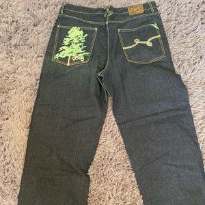 LRG men’s jeans. Size 38 waist. Used excellent condition.